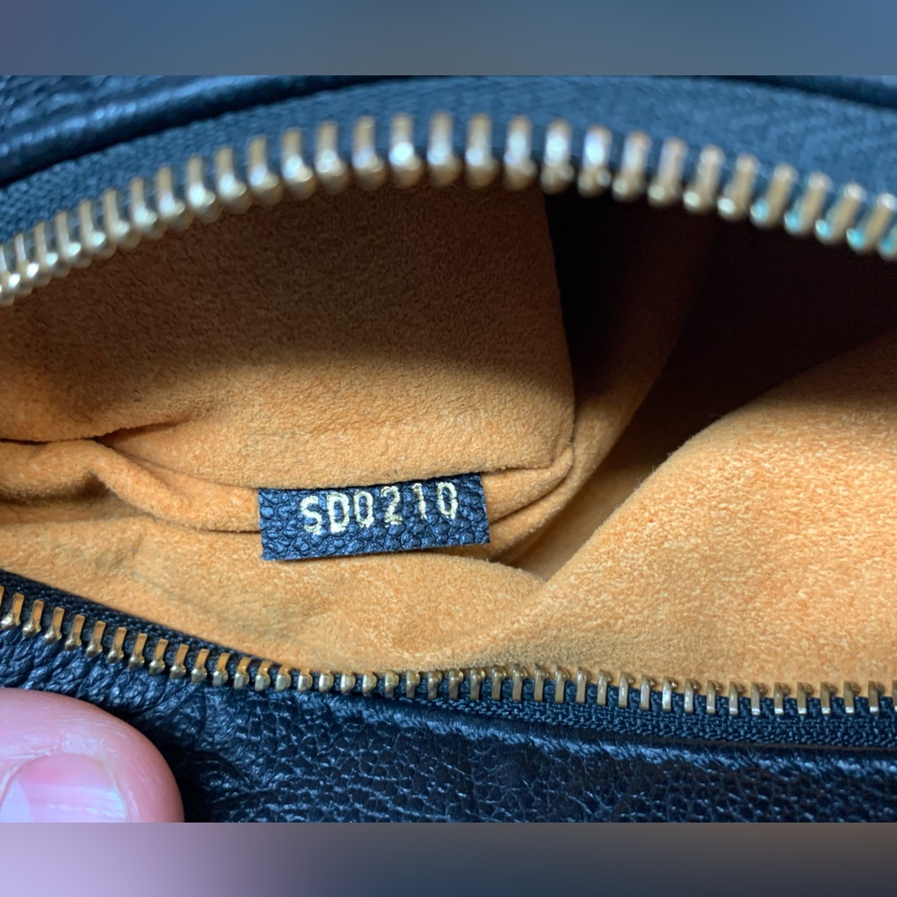 Louis Vuitton BumBag Black Empreinte - Picture 14 of 16